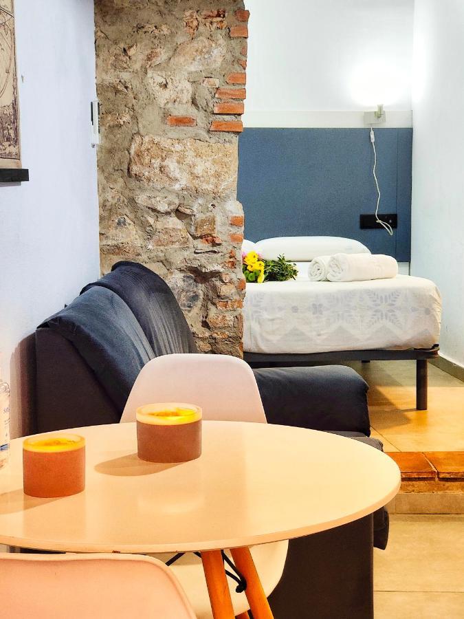 Caleros 8 Estudio - Apartamentos De La Parte Antigua De Caces Eksteriør bilde